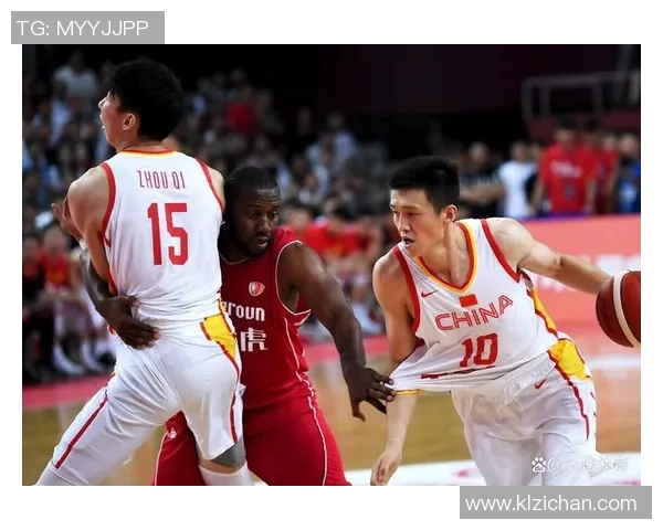 周鹏：从篮球场上的传奇到生活中的榜样，激励年轻一代追梦之路